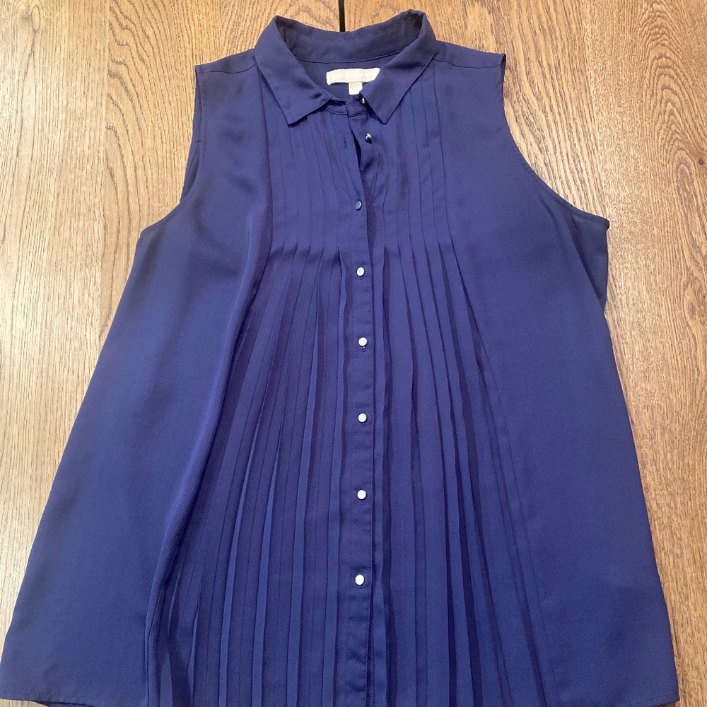 BANANA REPUBLIC sleeveless purple blouse